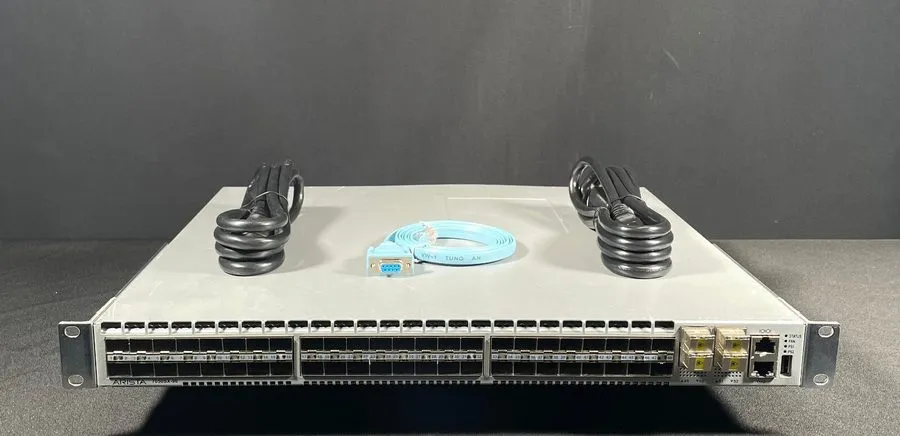 Коммутатор Arista DCS-7050SX-96-F Switch — фото лота 1