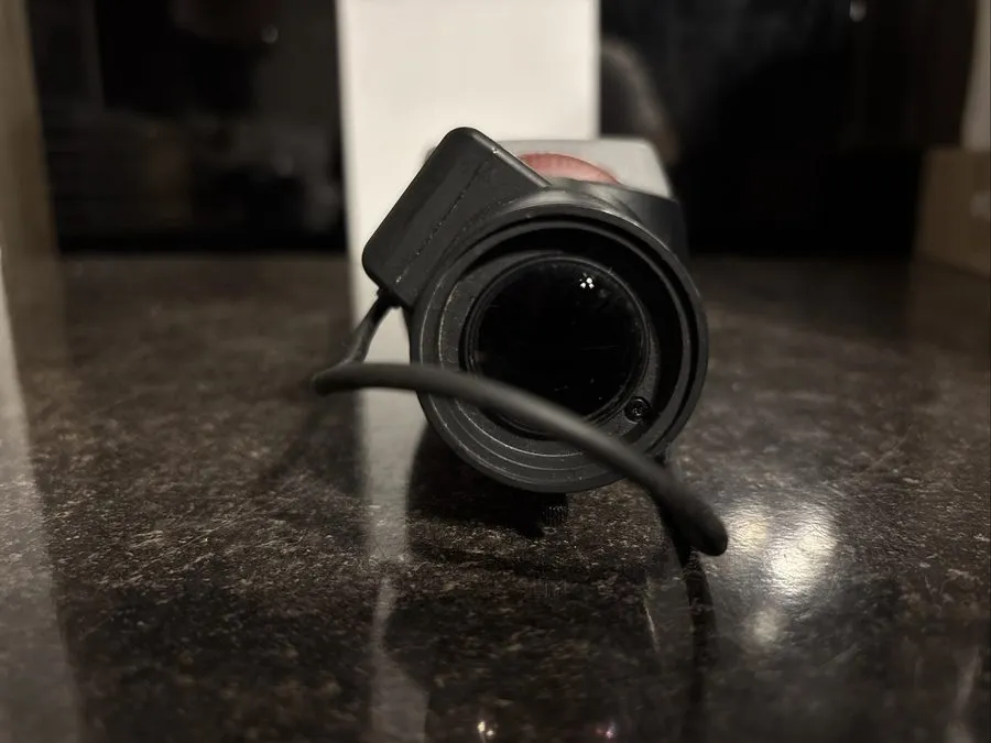 Камера Bosch LTC0495/21 DinionXF Day/Night Camera 11-36V dc/12-28V ac 60Hz 4W