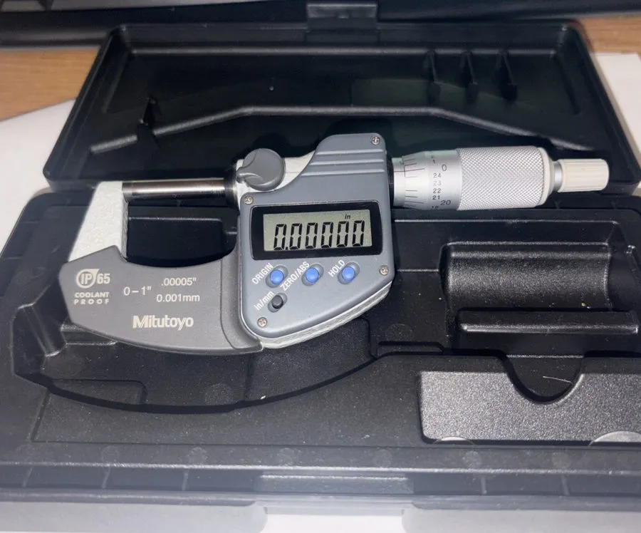 Микрометр Mitutoyo 293-340 Digimatic Micrometer, 0-1"/0-25mm Range, .00005"/0.00