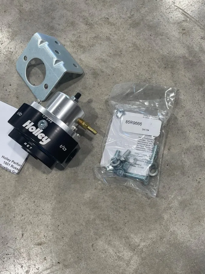 Трубопроводная арматура Holley 12-846 HP Billet EFI By Pass Fuel Pressure Regula