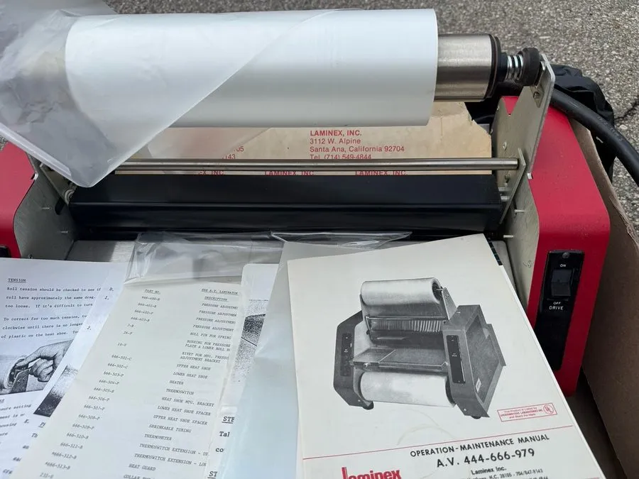 Ламинатор LAMINEX AV-666 Roll Laminator Red/Gray Commercial Professional Grade M — фото лота 1