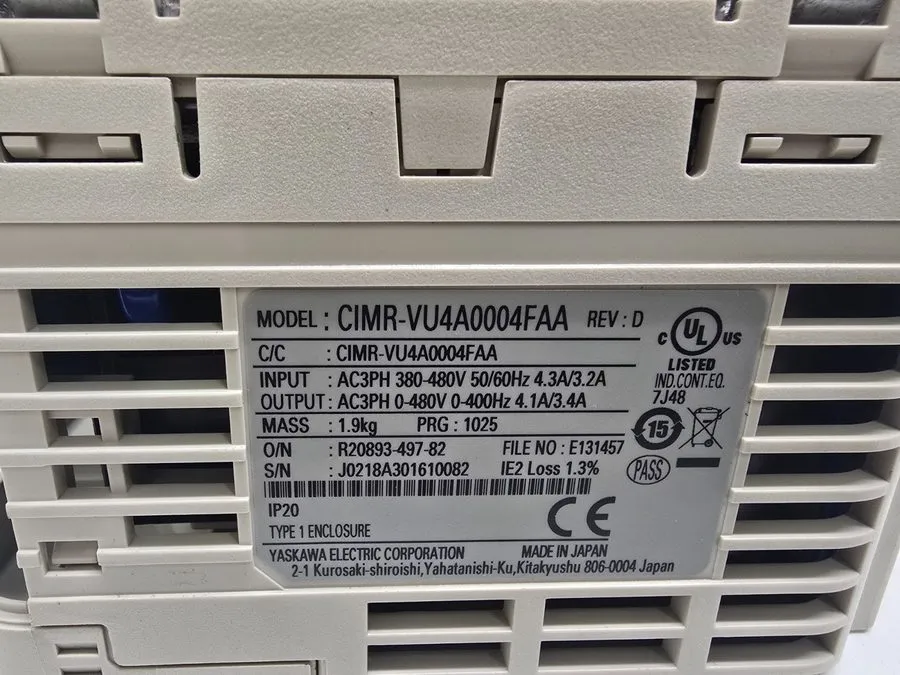 Частотный преобразователь Yaskawa V1000 VFD CIMR-VU4A0004FAA 480VAC 4.1A Inverte