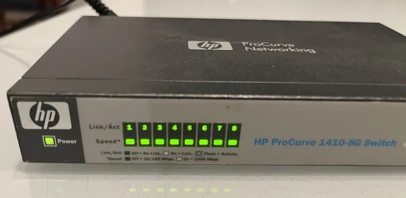 Коммутатор HP ProCurve 1410-8G J9559A 8-Port Gigabit Ethernet Unmanaged Switch