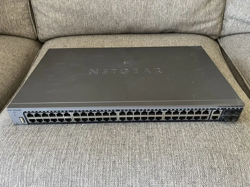 Коммутатор NetGear M4100-50G ProSafe 50 Port Managed Switch Gigabit L2+ Rackmoun