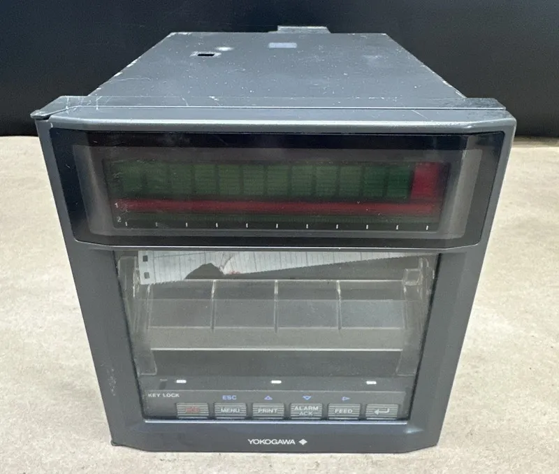 Датчик температуры Yokogawa 436000 UR1000 Temperature Chart Recorder 5E-38