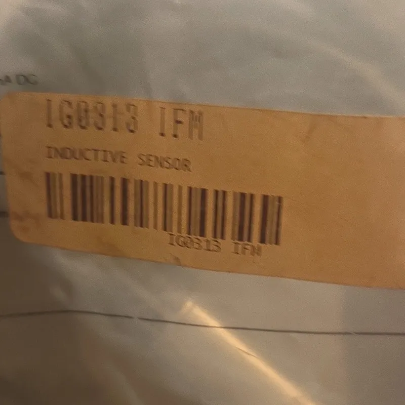 Датчик приближения ifm IG0313 Inductive Proximity Sensor 8mm AC/DC SPST Shielded — фото лота 2