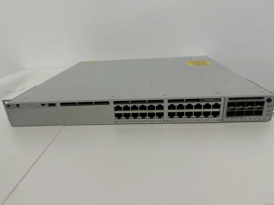 Коммутатор Cisco C9300-24T-A + C9300-NM-8X
