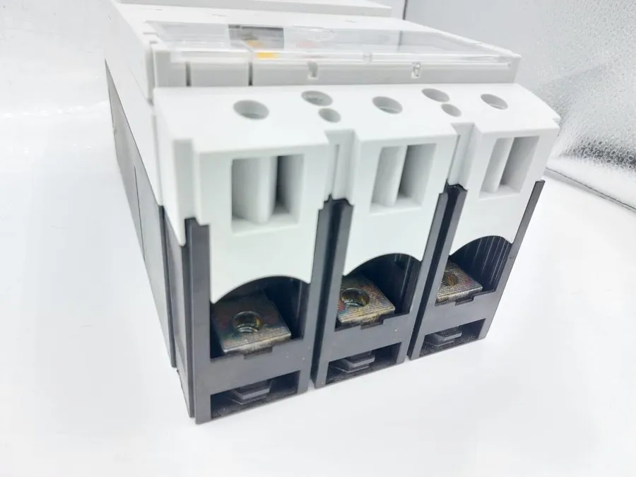 Автоматический выключатель Eaton NZMN3-ME350 350A 3 Pole Motor Protection Circui — фото лота 1