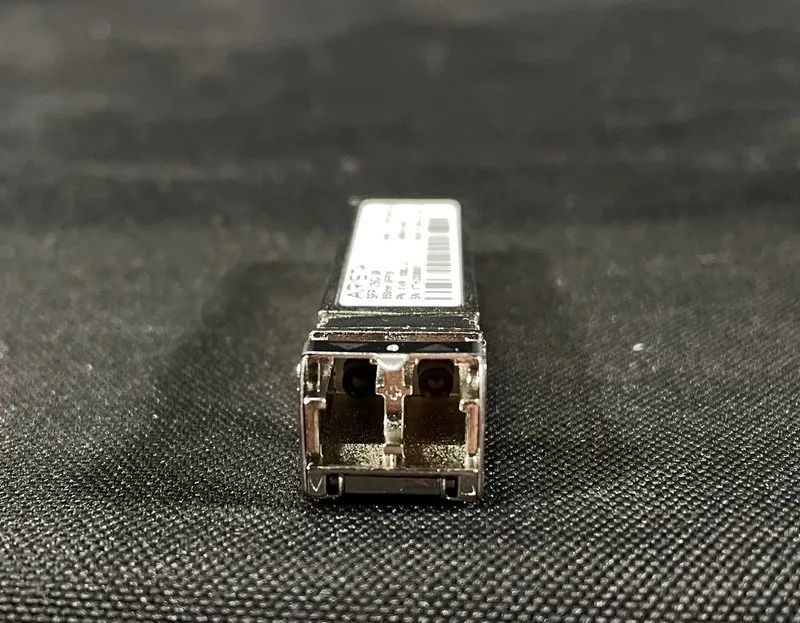 Трансивер Arista SFP-25G-SR 25GBASE-SR SFP28 850nm MMF 100m Optical Transceiver — фото лота 3