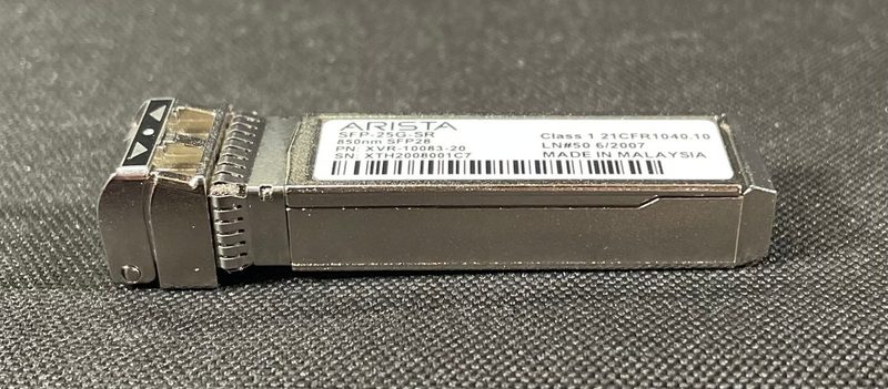 Трансивер Arista SFP-25G-SR 25GBASE-SR SFP28 850nm MMF 100m Optical Transceiver — фото лота 4