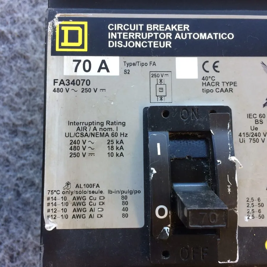 Автоматический выключатель Square D FA34070 Circuit Breaker 70A 3-Pole 480V SEE