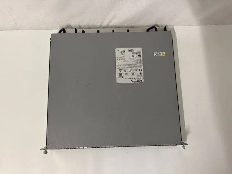 Коммутатор Arista DCS-7050SX2-72Q-R 48 Port 10GB SFP+ 6x 40GB QSFP+ B-F Switch — фото лота 3