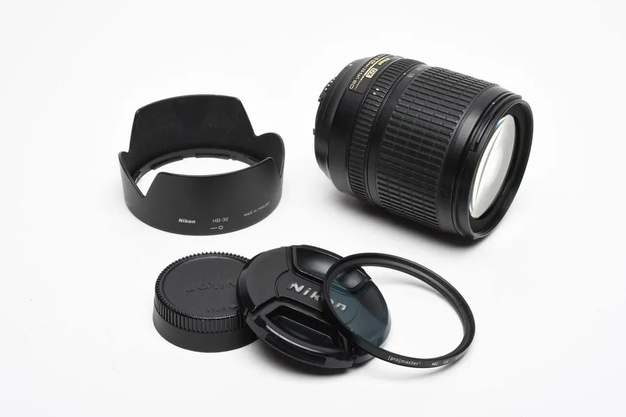 Объектив Nikon AF-S DX NIKKOR 18-300mm f/3.5-5.6G ED VR Zoom Lens Serviced