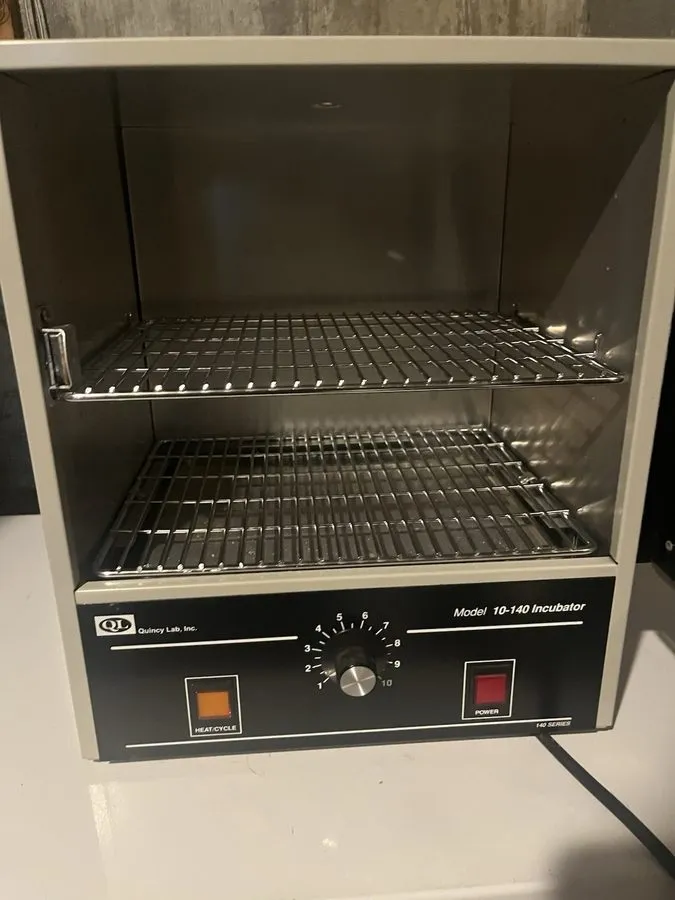 Инкубатор Quincy Lab Inc. 10-140 Laboratory Incubator 115V 50/60Hz 1207W