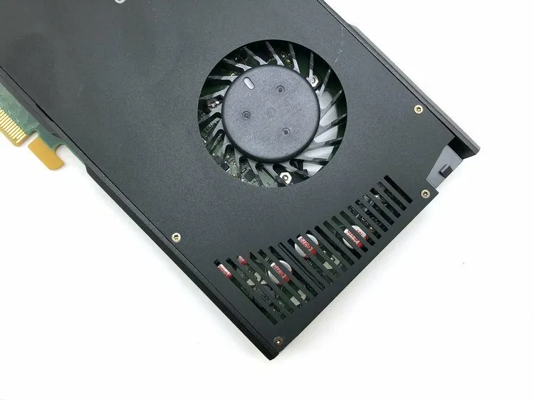 GPU-ускоритель NVidia Quadro 4000 Q4000 2GB DDR5 Video Graphics Card DVI DP