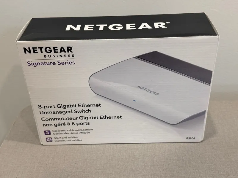 Коммутатор Netgear GS908E-100NAS 8-Port Wall Mountable Managed Ethernet Switch — фото лота 1
