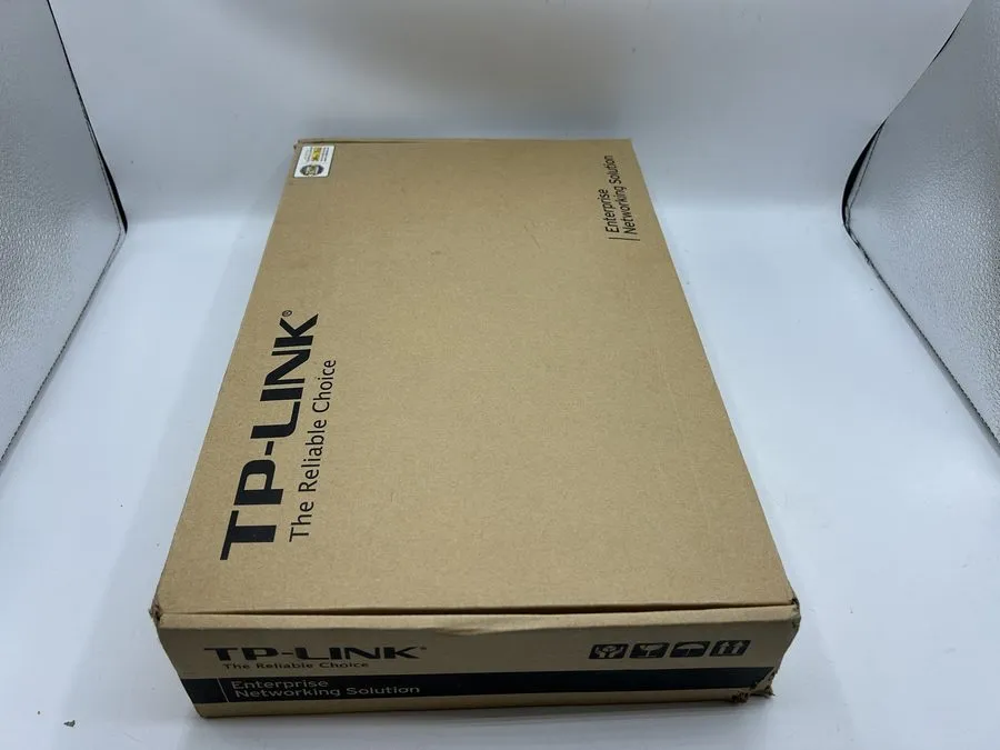 Коммутатор TL-SG3210
