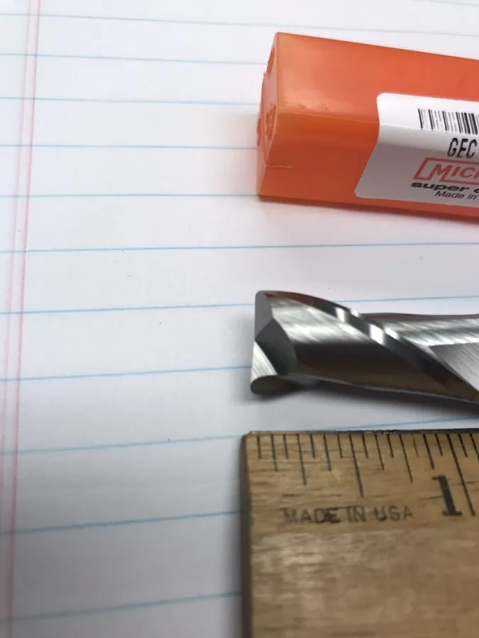 Режущий инструмент 1/2 2 FLUTE SE 45 DEGREE HH CARBIDE END MILL W/.010cr. MICRO1