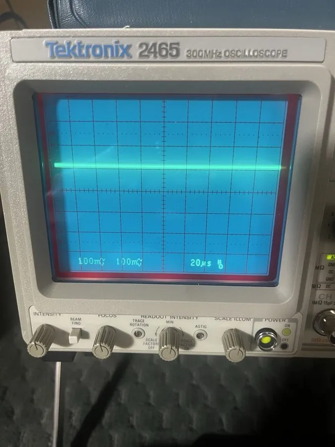 Осциллограф Calibrated TEKTRONIX 2465 300MHz 4 Channel OSCILLOSCOPE — фото лота 2