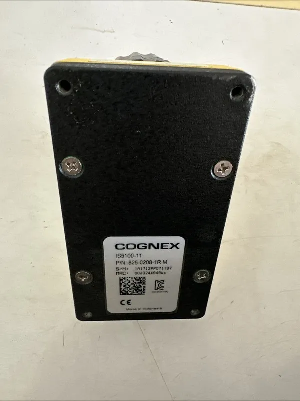 Камера машинного зрения Cognex IS5100-11 Machine Vision IP Camera 825-0208-1R 24