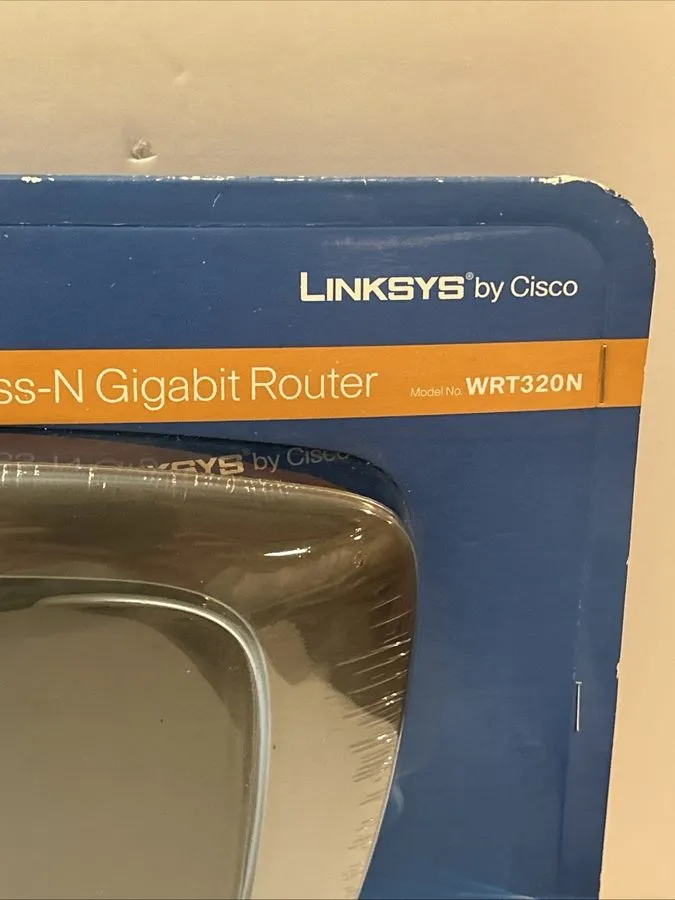 Маршрутизатор Cisco Linksys WRT320N Dual-Band WiFi 4 Port Wireless-N Gigabit Rou