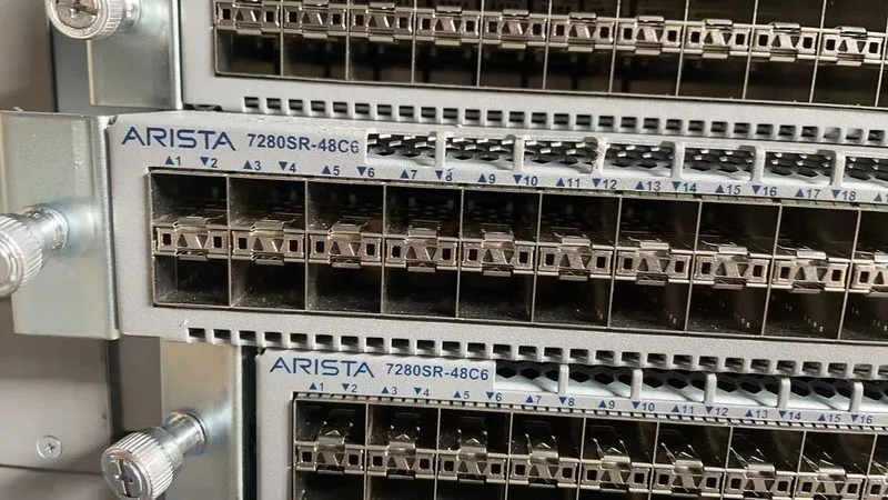 Коммутатор Arista DCS-7280SR-48C6-R 48x SFP+ 10Gb 6x QSFP28 100Gb Ethernet Switc