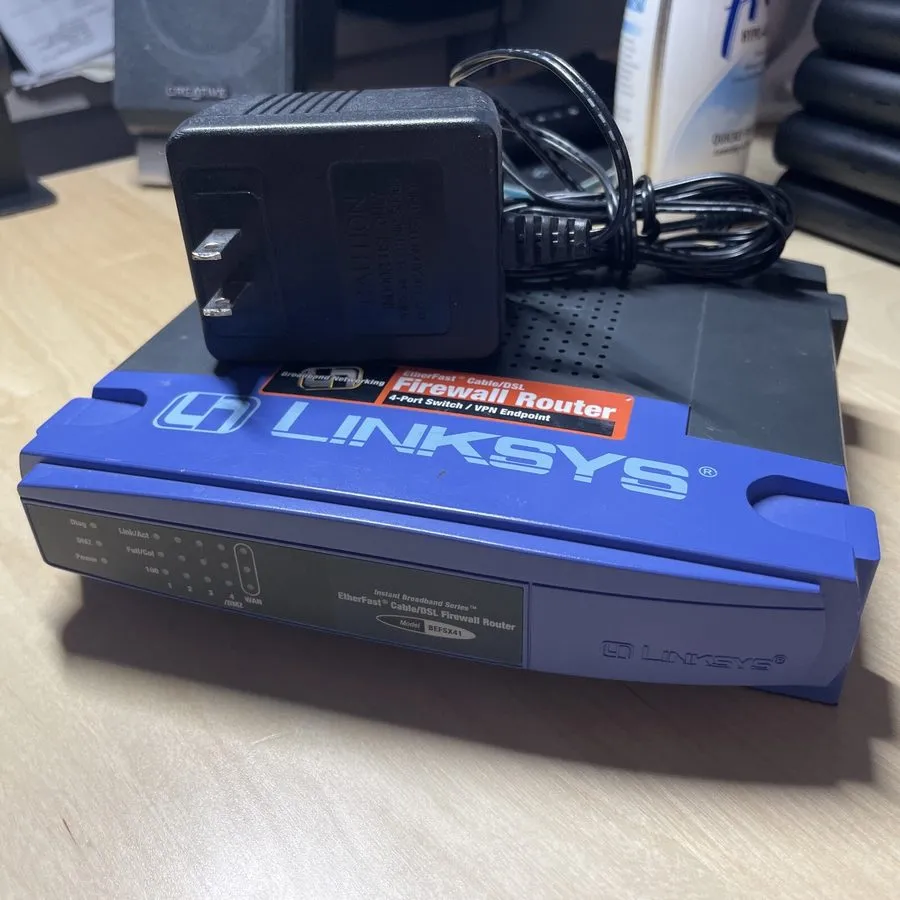 Маршрутизатор Cisco Linksys BEFSX41 Broadband Firewall Router 4-Port 10/100