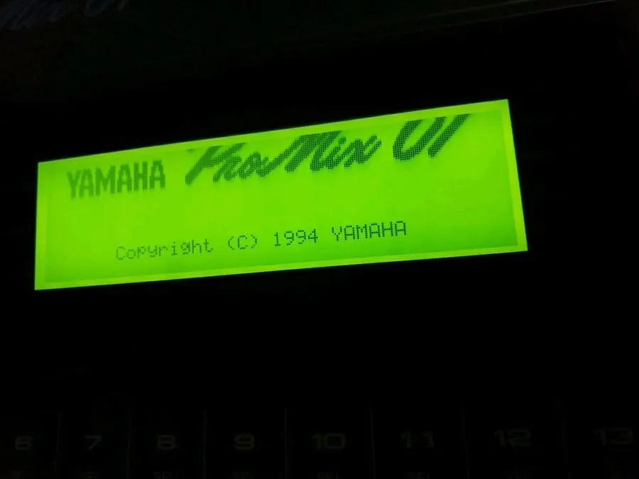 Микшерный пульт Yamaha ProMix01 16 Channel Digital Mixer Programmable Audio Mixi — фото лота 3