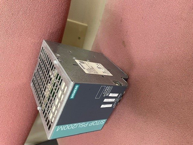 Блок питания SIEMENS SITOP PSU200M 6EP1333‑3BA00 24 VDC 5 A Power Supply — фото лота 1
