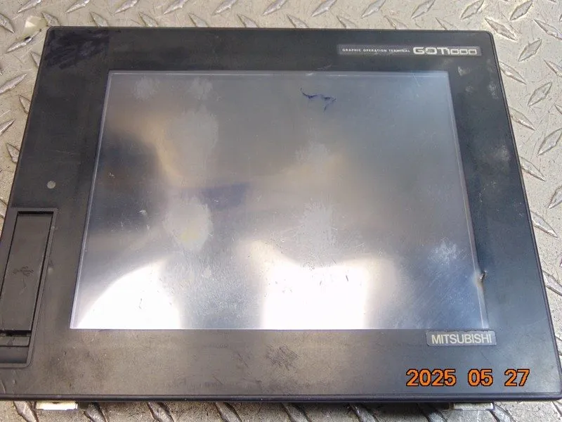 Панель оператора Mitsubishi GT1665M-VTBD HMI Touch Panel