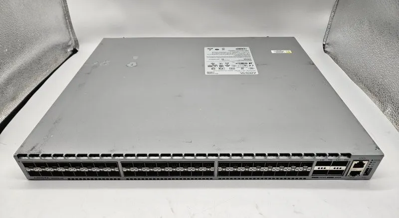 Коммутатор Arista DCS-7050SX-64-R 48-Port 10GbE Switch QSFP+ 1U & Guaranteed