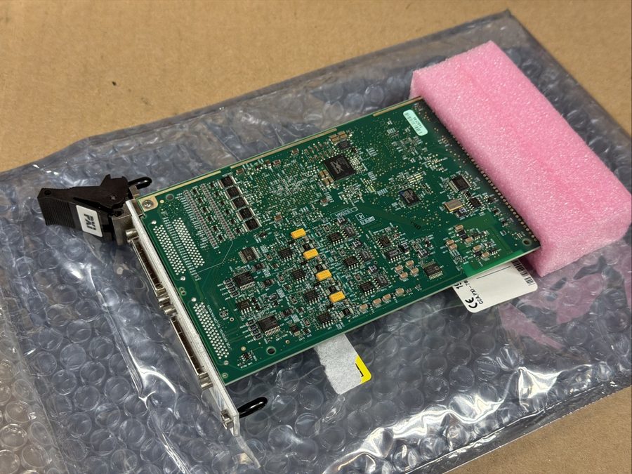 Фото лота PXI-7841R от продавца №87908