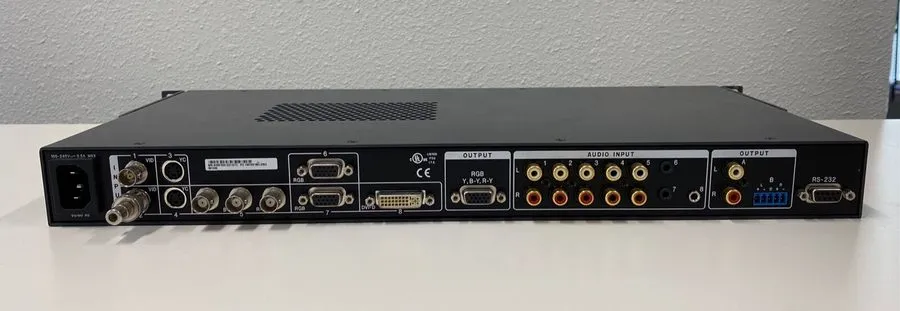 Видеокоммутатор Extron IN1508 rackmount Scaling Presentation AV Switcher
