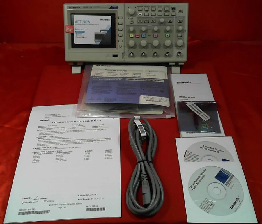 Осциллограф Tektronix TBS1104 Digi Oscilloscope 4 Channel 100MHZ 1GS/S Voltage P