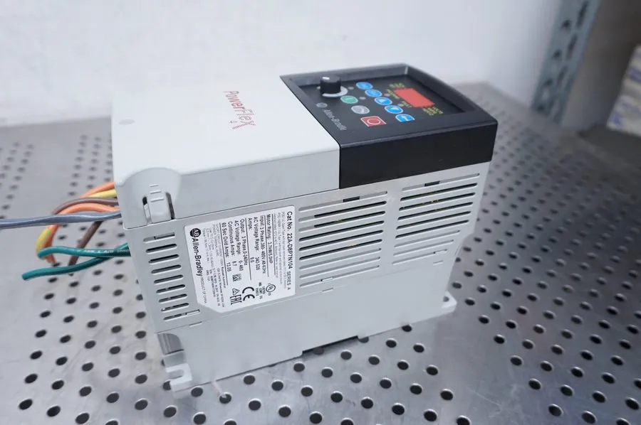 Частотный преобразователь Allen-Bradley 22A-D8P7N104 PowerFlex 4 3.7 kW (5 Hp) A