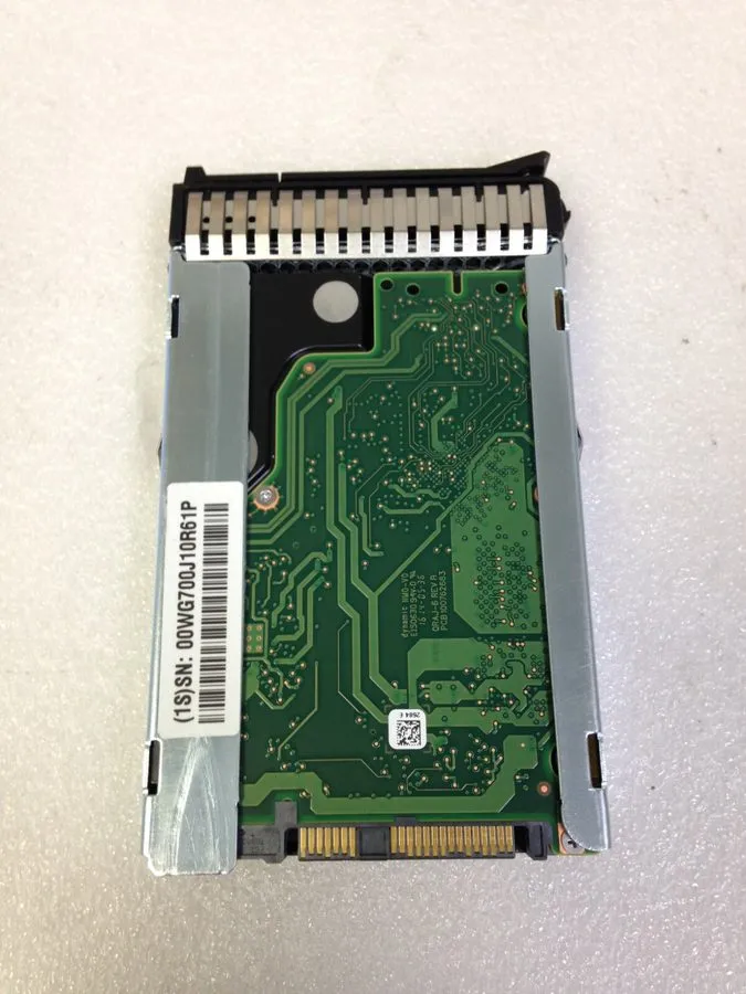 Жёсткий диск Lenovo 1.2TB 00WG701 00WG704 00WG700 10K SAS 12Gbps 2.5" G3HS HDD H