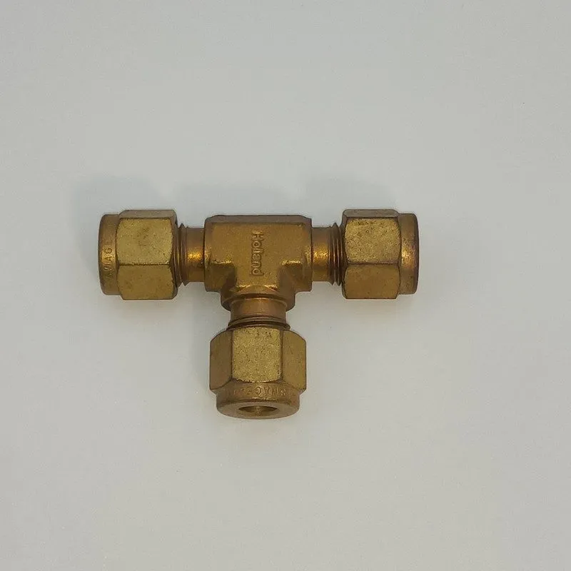 Фитинг B-400-3 Brass Swagelok Tube Fitting, 1/4 in. Tube OD