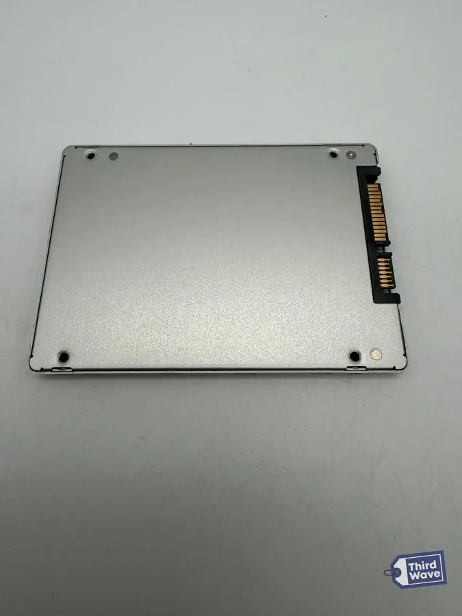 SSD-накопитель Micron 5210 ION 7.68TB SATA 6Gb/s QLC 2.5" Enterprise SSD MTFDDAK
