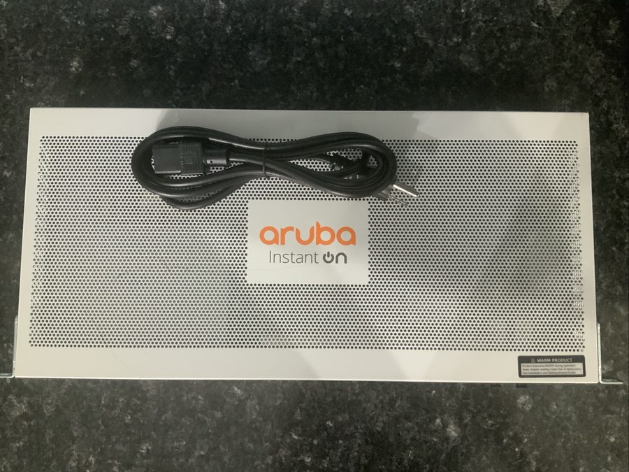 Коммутатор HPE Aruba Instant On 1830 JL812A#AC 24-Port Gigabit 2x SFP Switch