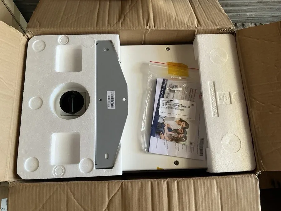Инвертор Solaredge SE10000HUS000BNU4 Single Phase Inverter