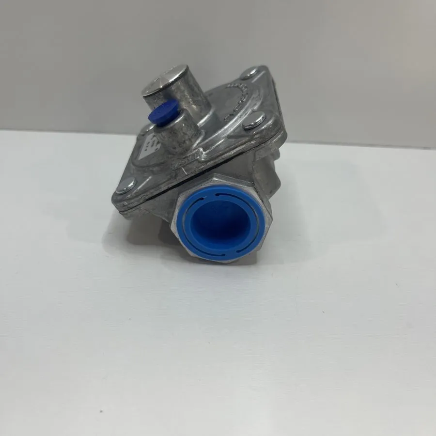Трубопроводная арматура Dormont 3/4" Natural Gas Regulator, 25 R48N42-0306-3.5 + — фото лота 1