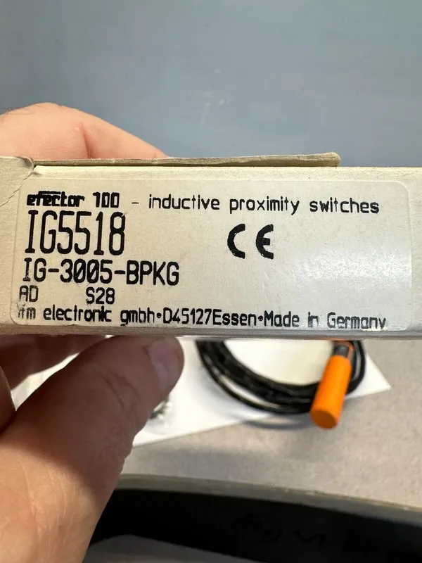Датчик приближения IG-3005-BPKG