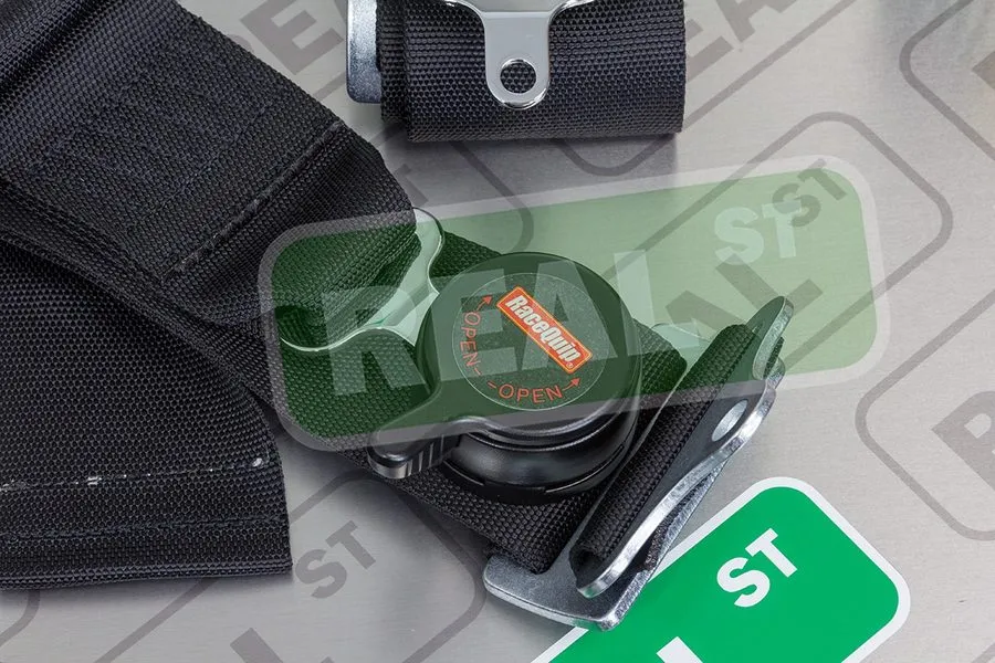 Жгут проводов Racequip Sportsman SFI 16.1 5 Point Camlock Harness Set Black 7410