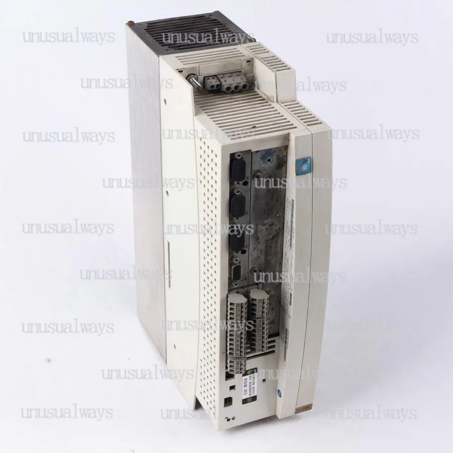 Сервопривод Lenze Servo Drive EVS9324-ES