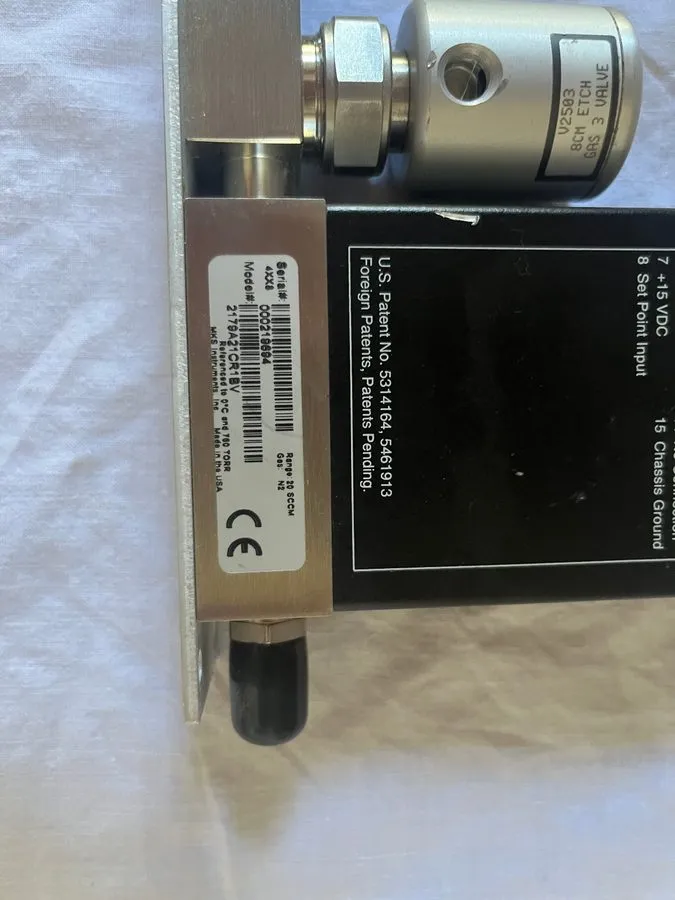 Контроллер MKS 2179A21CR1BV MASS FLOW CONTROLLER RANGE 20 SCCM, N2 (SN 000206748 — фото лота 2