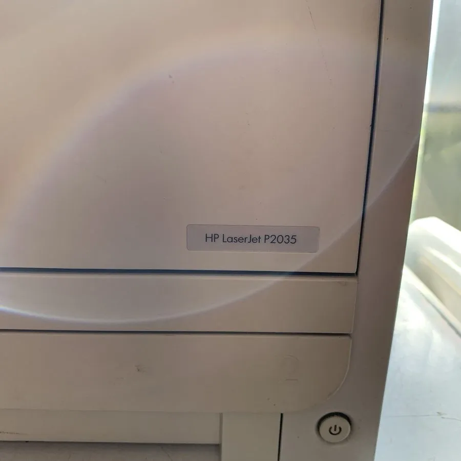 Лазерный принтер HP LaserJet P2035N Laser Printer w/ Toner NO POWER CORD — фото лота 1