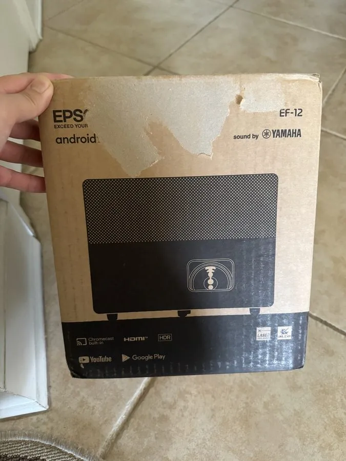 Проектор Epson EF12 Smart Streaming Laser Projector V11HA14020-N — фото лота 1