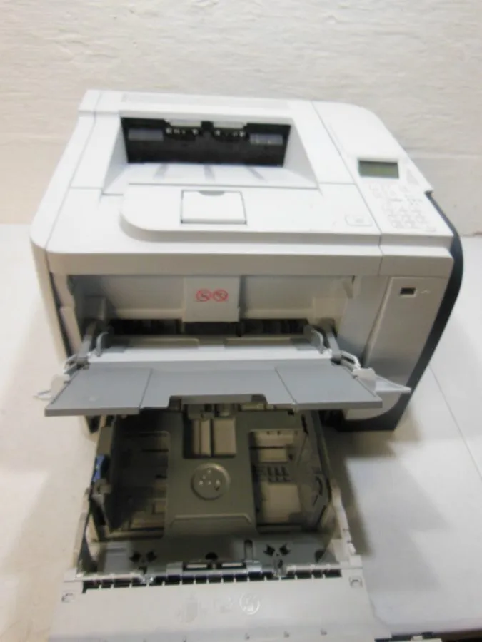 Лазерный принтер HP LaserJet Enterprise P3015n Laser Printer CE527A