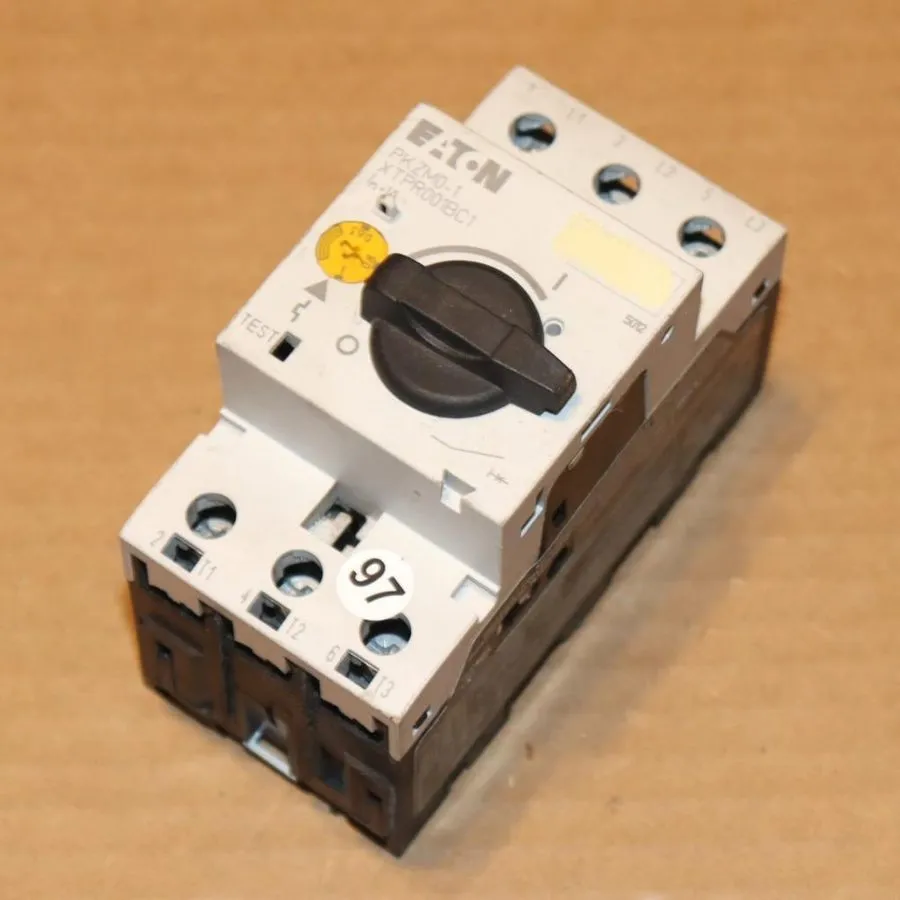 Автоматический выключатель EATON PKZM0-1 Motor Protection Circuit Breaker XTPR00