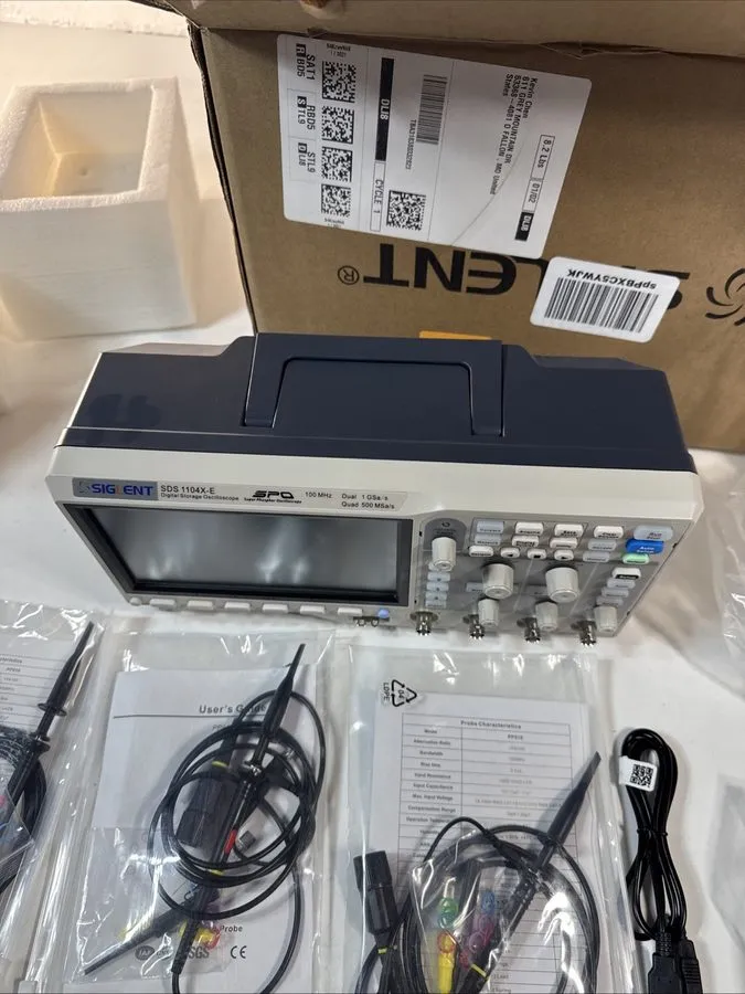 Осциллограф Siglent SDS1104X-E 100MHz 1GSa/s 4 Channel Digital Oscilloscope